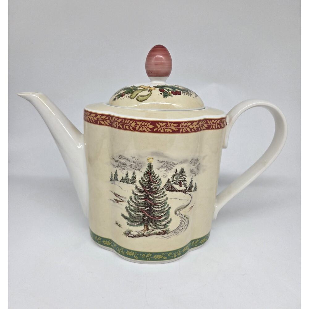 Vintage Villeroy & Boch Festive Memories Coffee Pot w/Lid Christmas China Rare